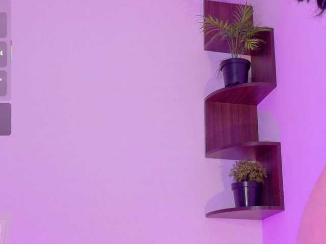 KRISTINCHERRY's BongaCams show and profile