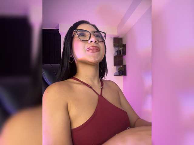 KRISTINCHERRY's BongaCams show and profile