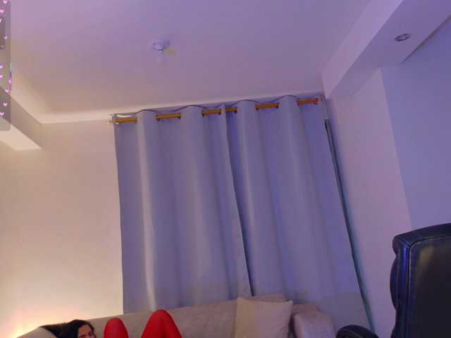 KRISTINCHERRY live cam on BongaCams