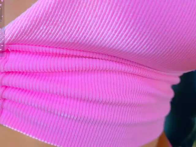 KRISTINCHERRY live cam on BongaCams