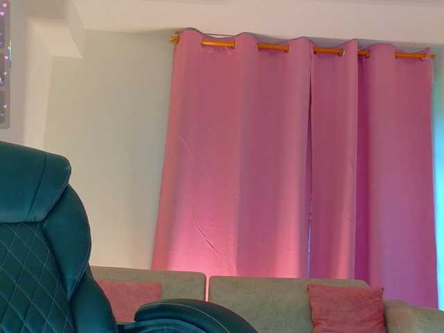 KRISTINCHERRY live cam on BongaCams