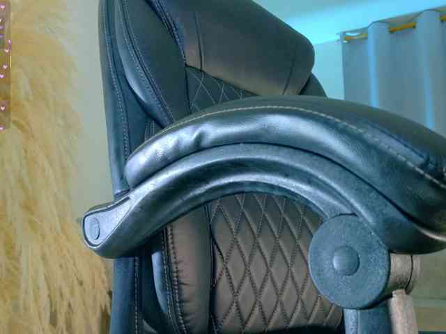 KRISTINCHERRY webcam