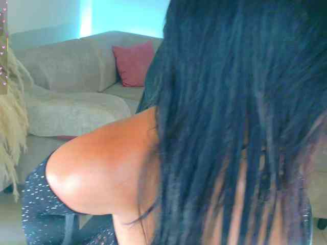 KRISTINCHERRY webcam