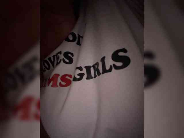 KRISTINCHERRY webcam