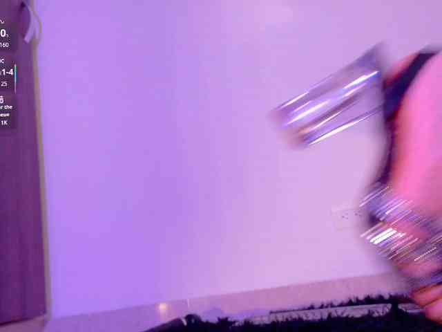 KRISTINCHERRY webcam