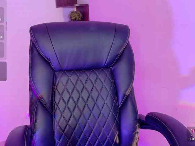 KRISTINCHERRY webcam