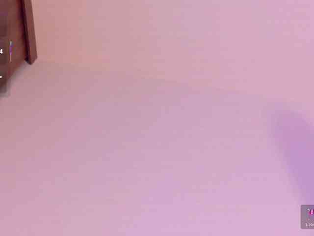 KRISTINCHERRY webcam