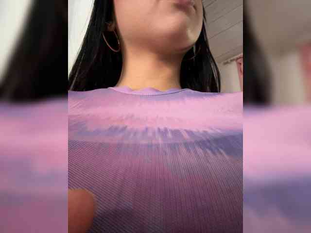 KRISTINCHERRY webcam