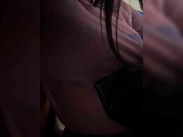 KRISTINCHERRY webcam