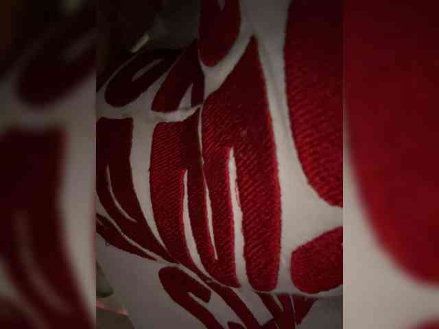 KRISTINCHERRY webcam