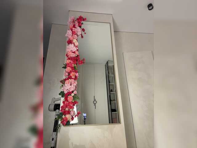 go to chat with Adel9
