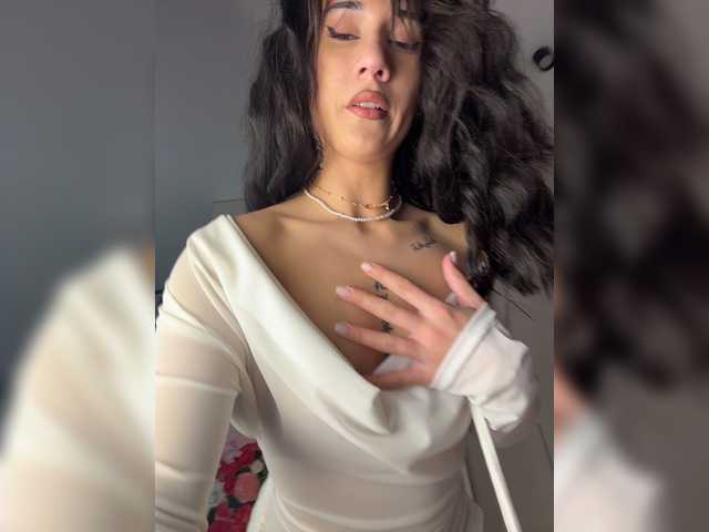 Adel9's BongaCams profile