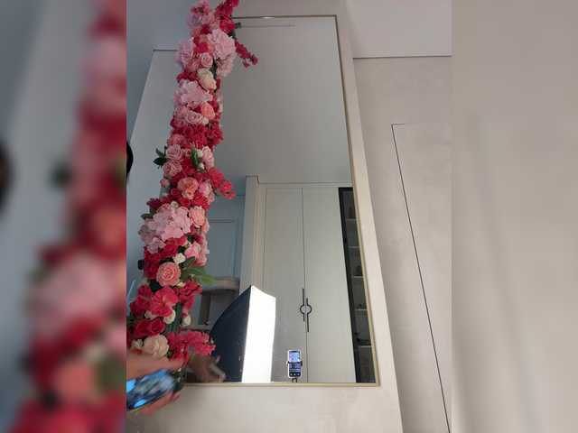 Adel9's BongaCams profile