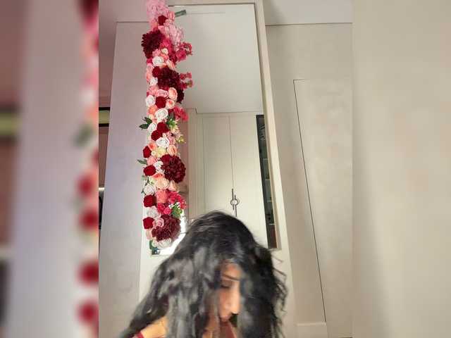 Adel9 live webcam show