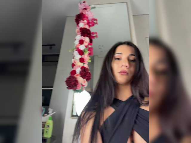Adel9 live cam on BongaCams