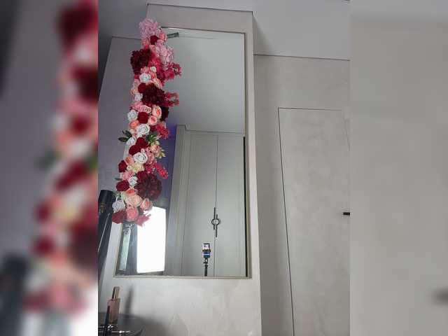 Adel9 live cam on BongaCams