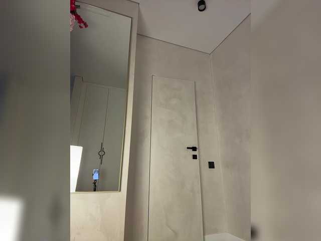 Adel9's BongaCams profile