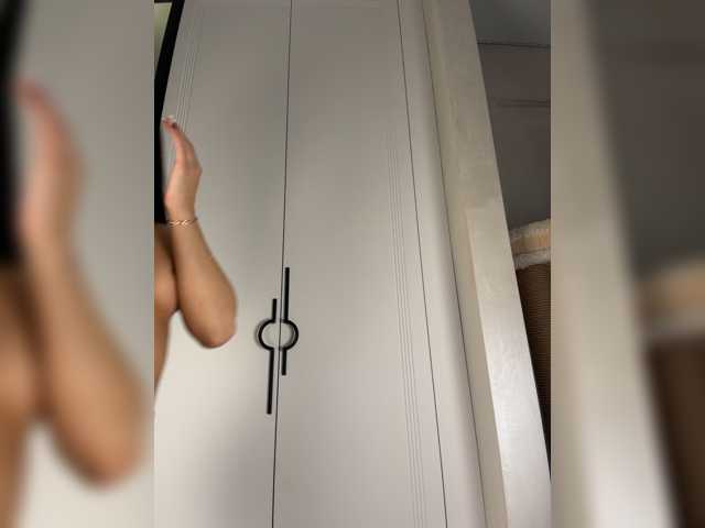Adel9 live cam on BongaCams