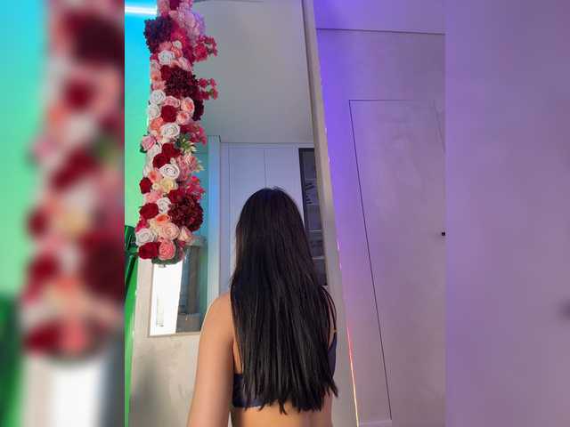 Adel9 live cam on BongaCams