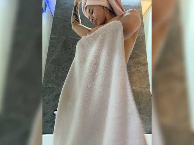 Adel9