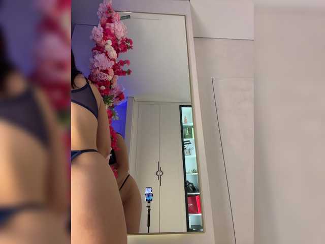 Adel9 live cam on BongaCams