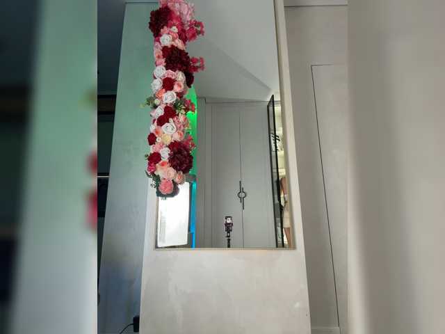 Adel9 live cam on BongaCams