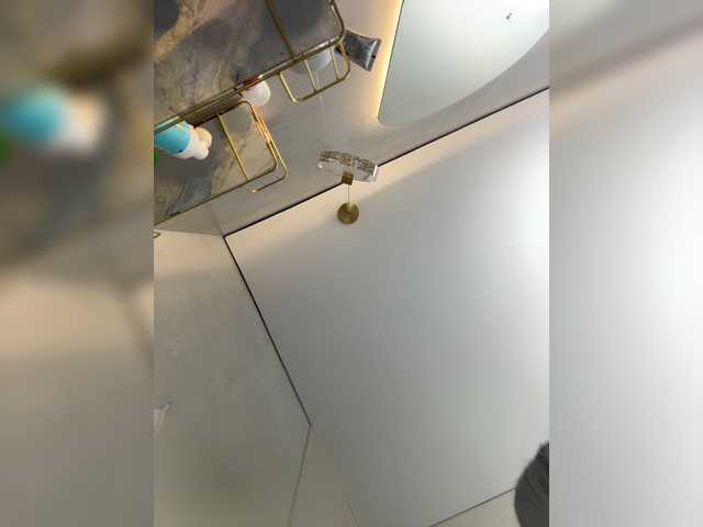 Adel9