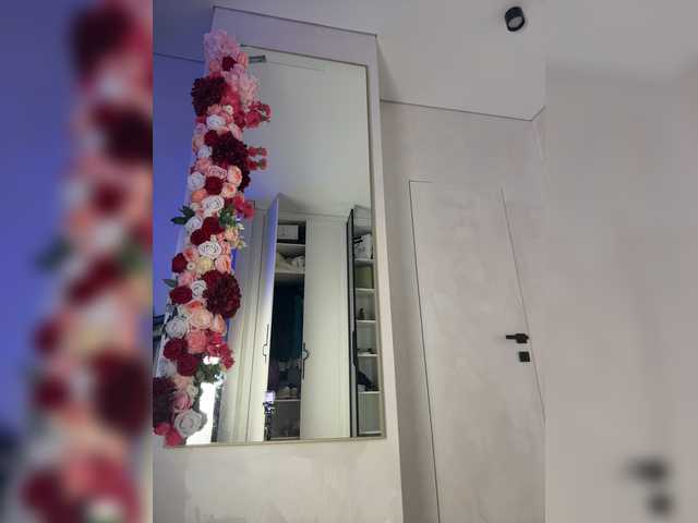 Adel9 live cam on BongaCams