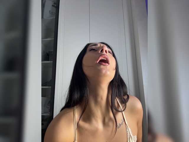 Adel9