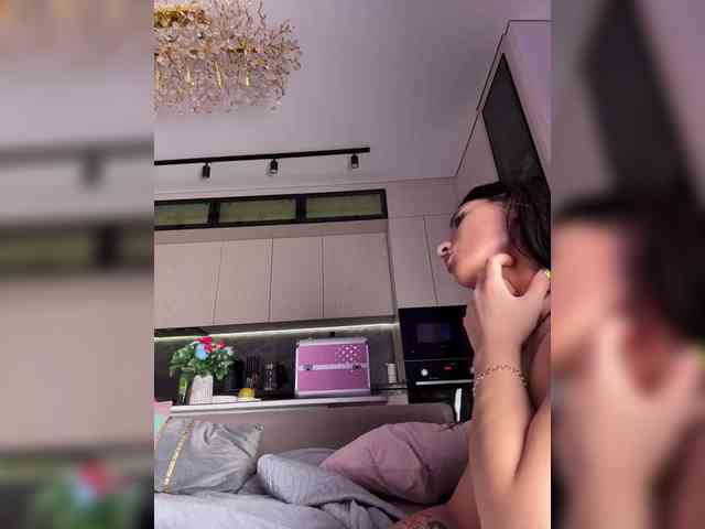 Adel9