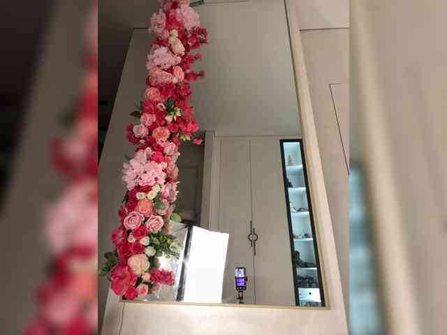 Adel9 webcam