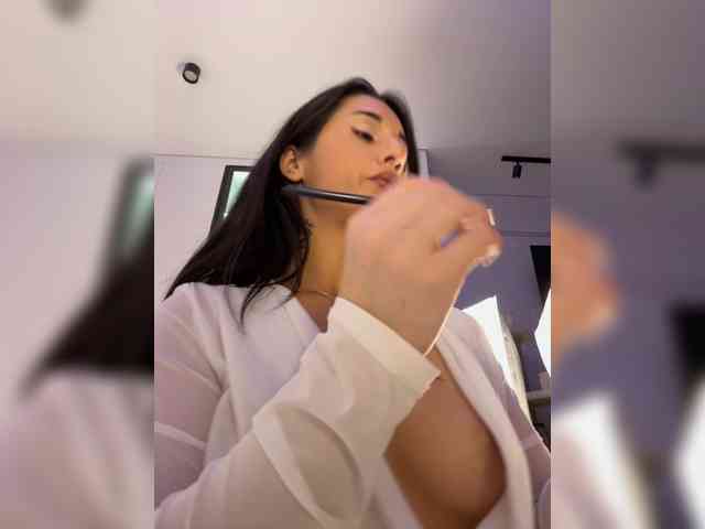 Adel9 webcam