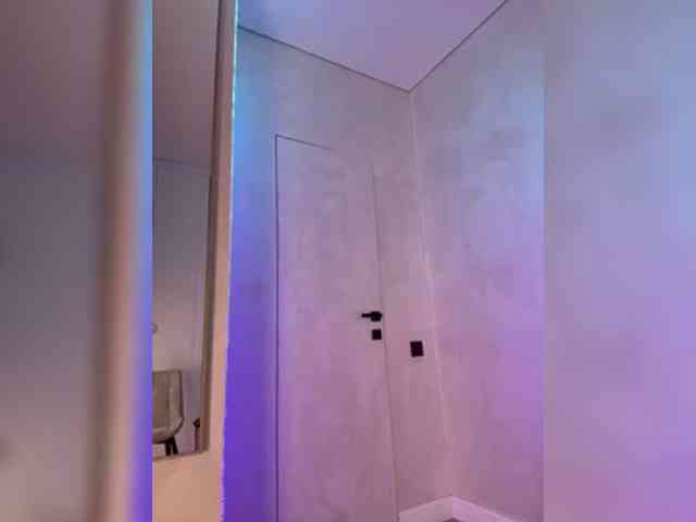 Adel9 webcam