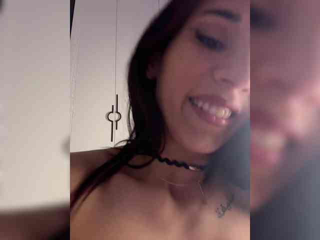 Adel9 webcam