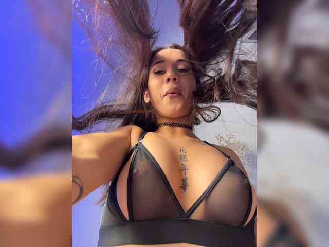 Adel9 webcam