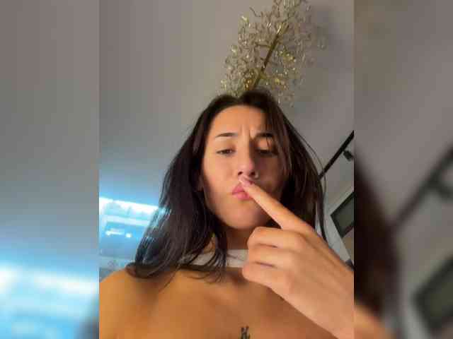 Adel9