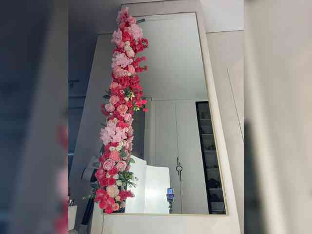 Adel9