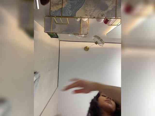 Adel9 Live Webcam on BongaCams