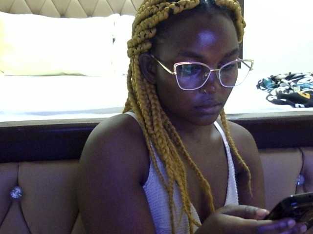BabyAfrica live cam on BongaCams