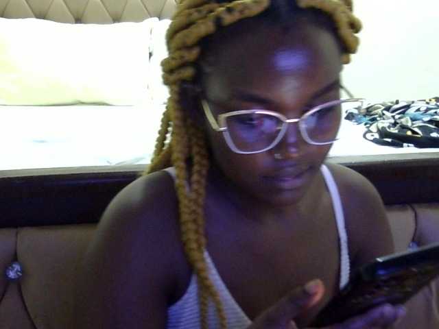 BabyAfrica live cam on BongaCams