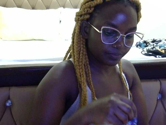 BabyAfrica live cam on BongaCams