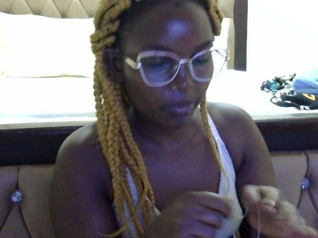 BabyAfrica live cam on BongaCams