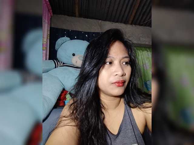 Belle18 live cam on BongaCams