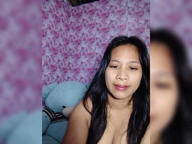 Belle18 live webcam show