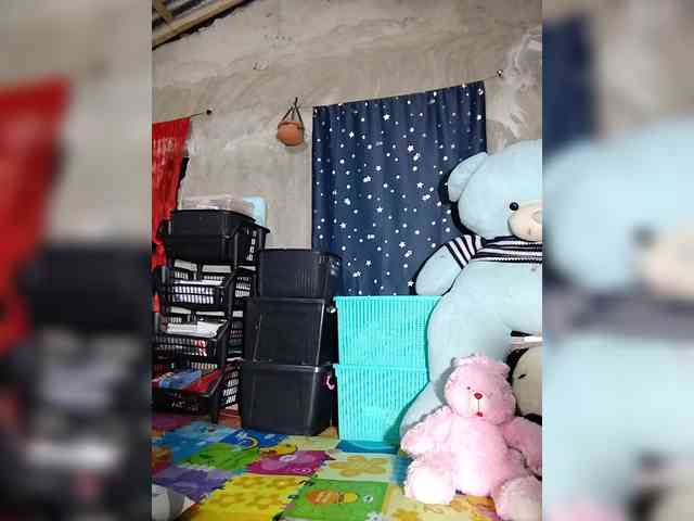 Belle18 webcam