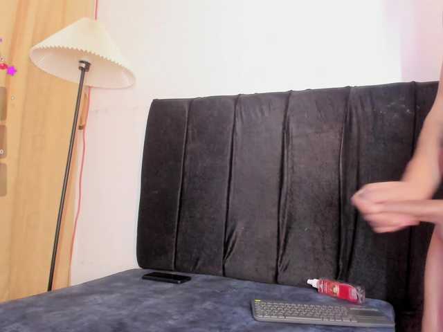 Milfandrea's BongaCams show and profile