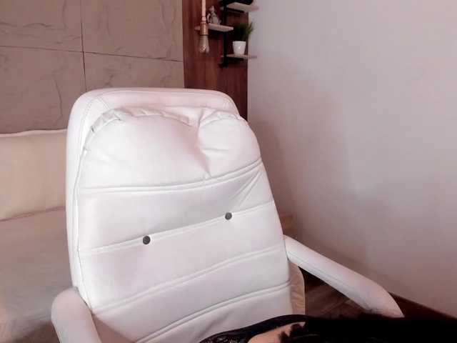 Malu live cam on BongaCams
