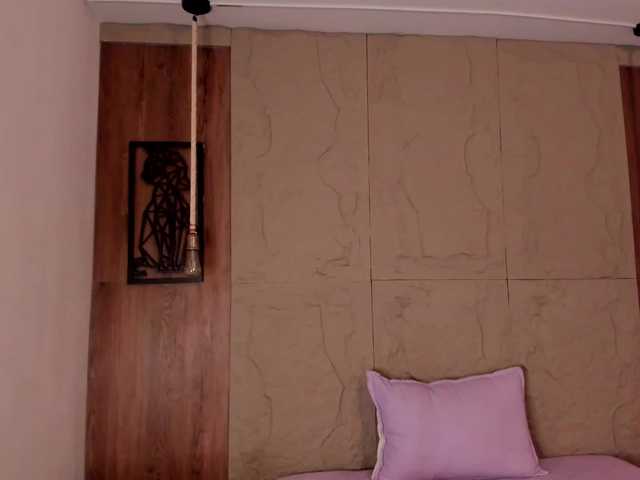 Malu live cam on BongaCams