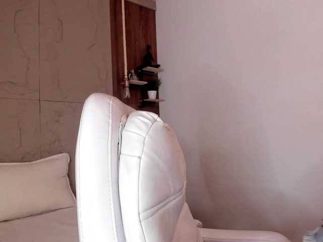 Malu live cam on BongaCams