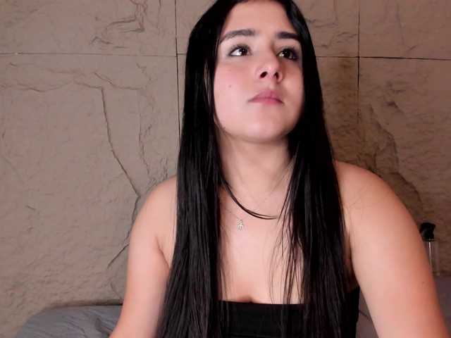 Malu live cam on BongaCams
